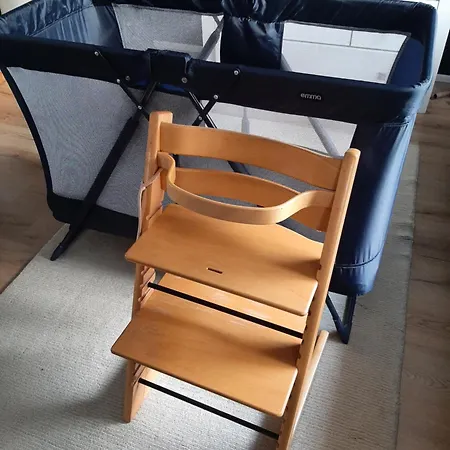 Apartment Viihtyisae Ja Tilava Paritaloasunto Hyvaellae Sijainnilla Hämeenlinna