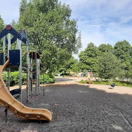 Viihtyisae Ja Tilava Paritaloasunto Hyvaellae Sijainnilla Hämeenlinna