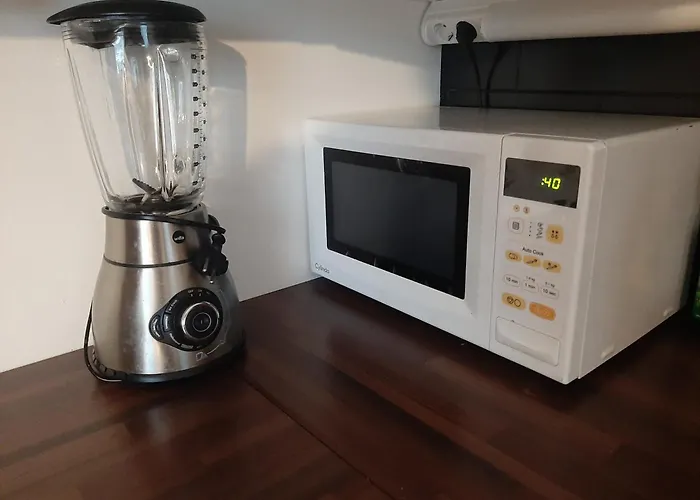 Viihtyisae Ja Tilava Paritaloasunto Hyvaellae Sijainnilla Apartamento Hämeenlinna